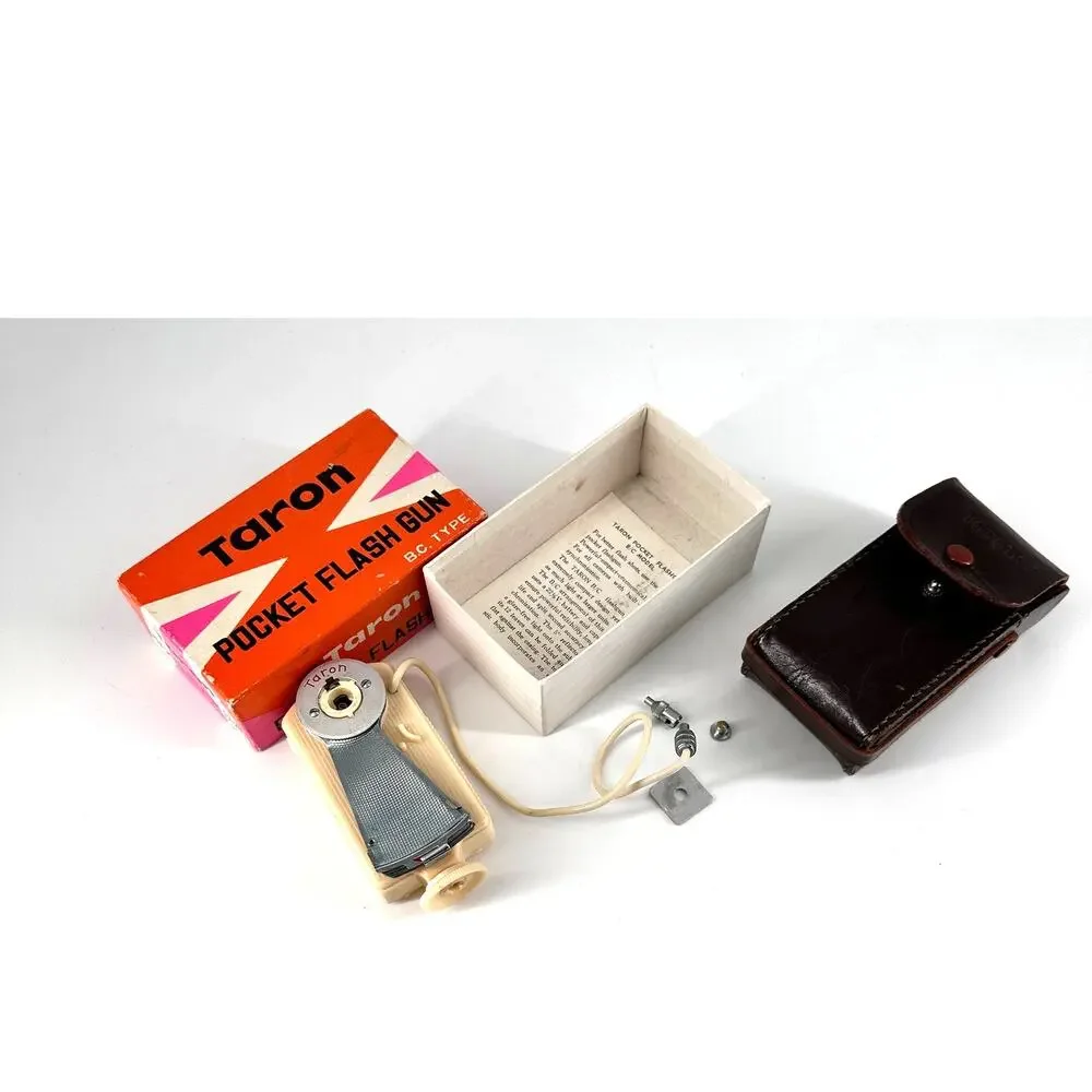 Vintage Taron Pocket Flash Gun B.C. Type w/ Box Leather Case Instructions